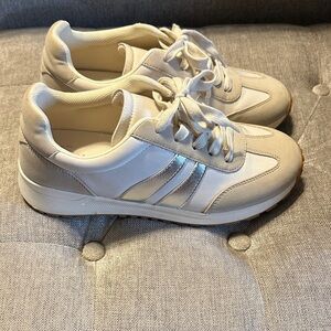 Jellypop White and Silver Women's Sneakers